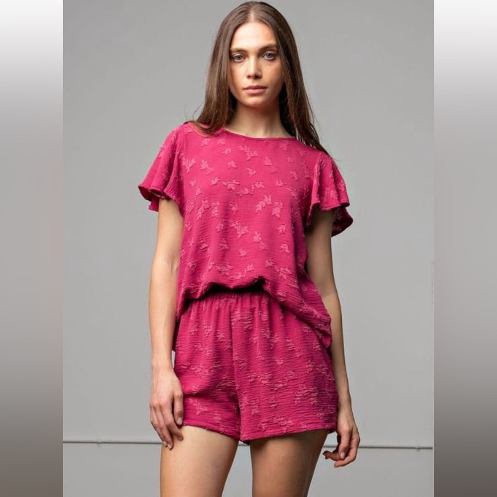 easel Magenta Textured Knit Shorts Set